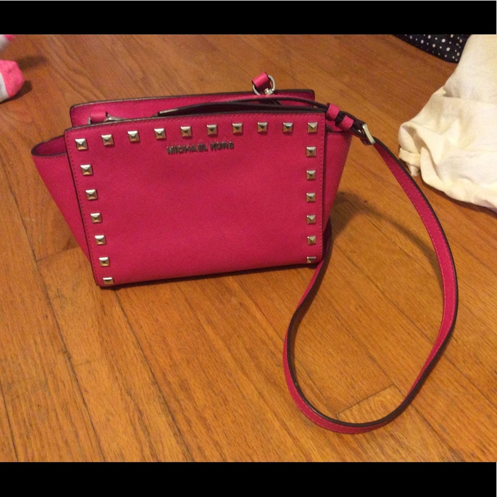 Authentic Michael Kors Cross Body Bag Pink w studs